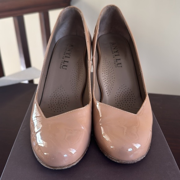 Anyi Lu Emily Bisque tan tortoise shell, heel classic designer pumps heels shoes - Picture 2 of 16